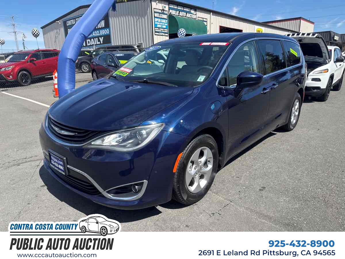 chrysler pacifica hybrid 2017 2C4RC1H75HR765096 image chrysler pacifica hybrid 2017 2C4RC1H75HR765096 image